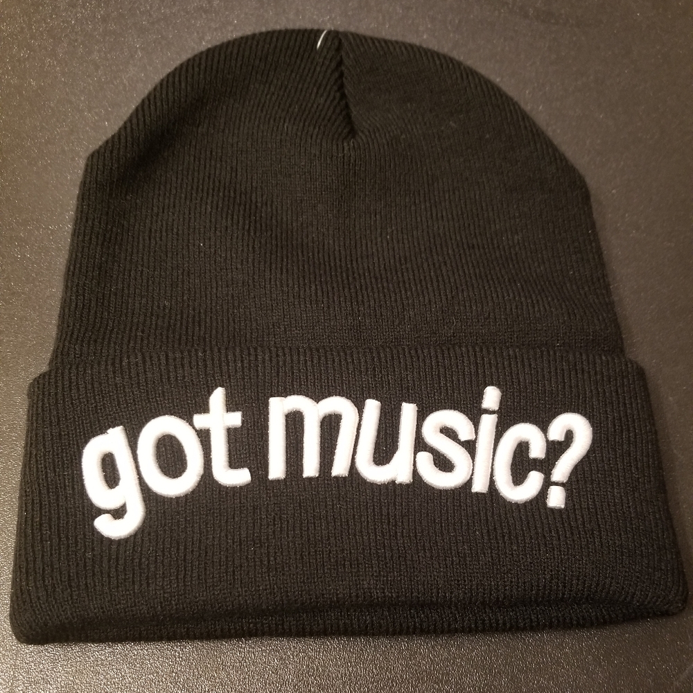 NWT music knit hat